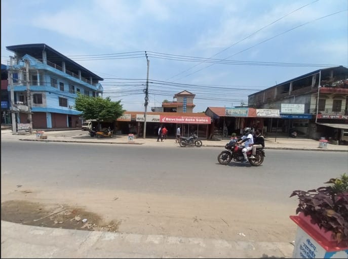 Land and Building at DEVCHULI MUNICIPALITY, NAWALPARASI EAST (PA-00000000000000003928)