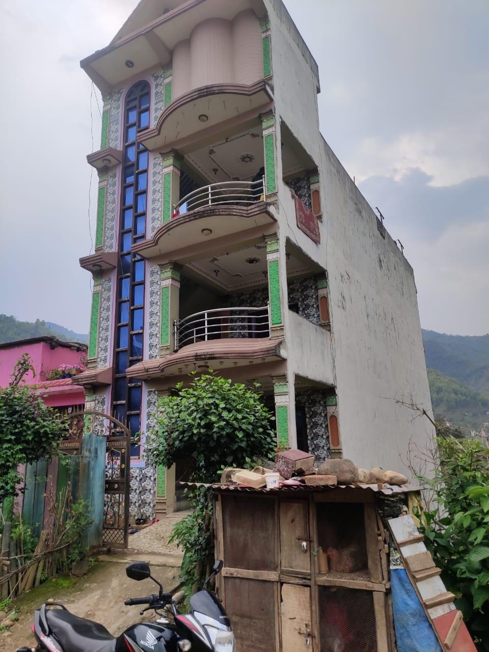 Land and Building at WALING MUNICIPALITY, SYANGJA (PA-00000000000000006037)